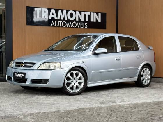 CHEVROLET ASTRA 2.0 MPFI ADVANTAGE 8V FLEX 4P MANUAL