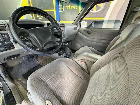 CHEVROLET-BLAZER-2.2 EFI DLX 4X2 8V GASOLINA 4P MANUAL CHEVROLET-BLAZER-1996