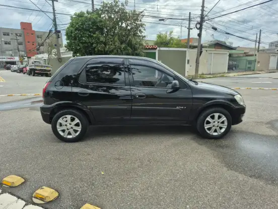 CHEVROLET-CELTA-2010