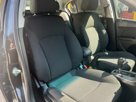 CHEVROLET-CRUZE-1.8 LT 16V FLEX 4P AUTOMÁTICO CHEVROLET-CRUZE-2011