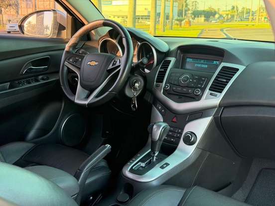 CHEVROLET-CRUZE-2014