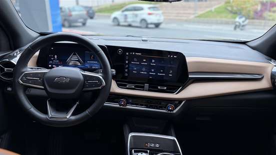 CHEVROLET-EQUINOX-2025