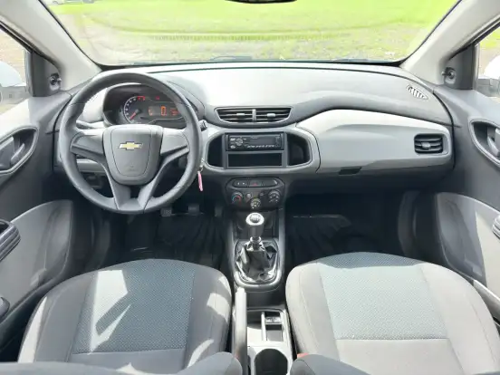 CHEVROLET-ONIX-2017