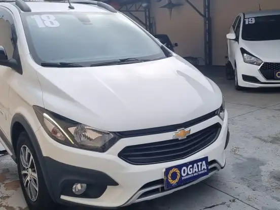 CHEVROLET-ONIX-1.4 MPFI ACTIV 8V FLEX 4P AUTOMÁTICO CHEVROLET-ONIX-2017