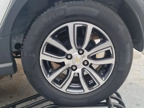 CHEVROLET-ONIX-1.4 MPFI ACTIV 8V FLEX 4P AUTOMÁTICO CHEVROLET-ONIX-2017