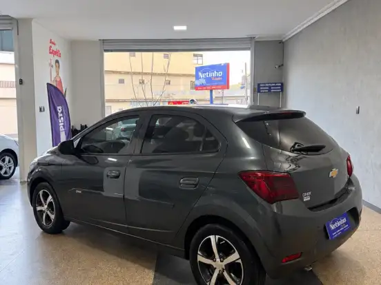 CHEVROLET-ONIX-1.4 MPFI LTZ 8V FLEX 4P AUTOMÁTICO CHEVROLET-ONIX-2019