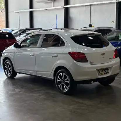 CHEVROLET-ONIX-1.4 MPFI LTZ 8V FLEX 4P MANUAL CHEVROLET-ONIX-2015