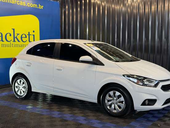 CHEVROLET-ONIX-2018