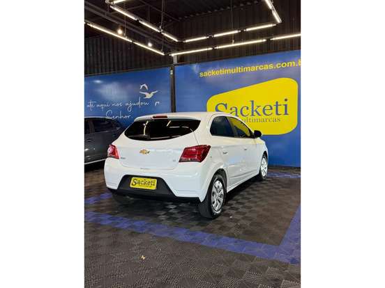 CHEVROLET-ONIX-2018