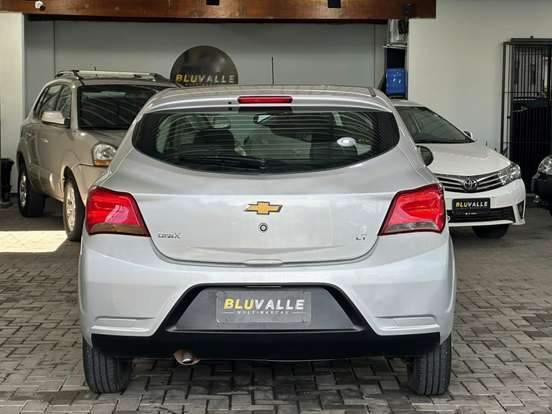 CHEVROLET-ONIX-1.0 MPFI LT 8V FLEX 4P MANUAL CHEVROLET-ONIX-2017