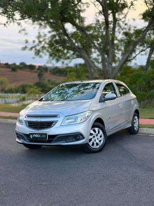 CHEVROLET ONIX 1.0 MPFI LT 8V FLEX 4P MANUAL