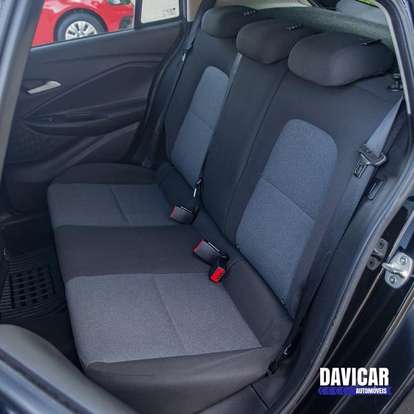 CHEVROLET-ONIX-2020