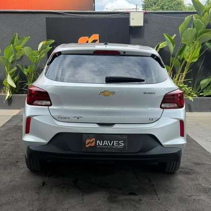 CHEVROLET-ONIX-2020