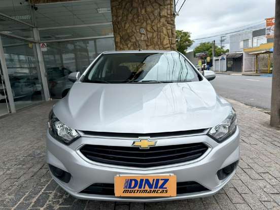 CHEVROLET-ONIX-2018