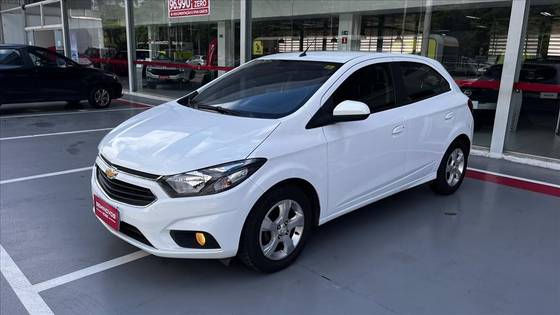 CHEVROLET ONIX 1.4 MPFI LT 8V FLEX 4P MANUAL
