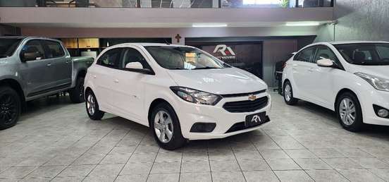 CHEVROLET-ONIX-2019