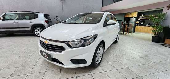CHEVROLET-ONIX-2019