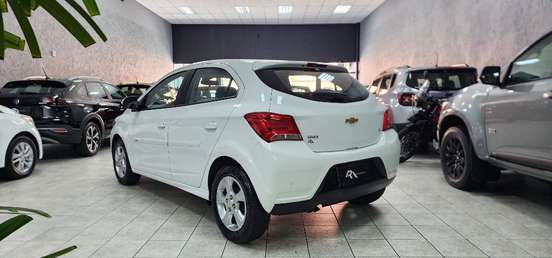 CHEVROLET-ONIX-1.4 MPFI LT 8V FLEX 4P MANUAL CHEVROLET-ONIX-2019