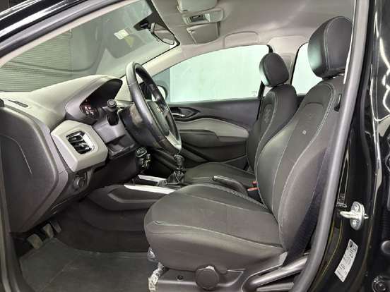 CHEVROLET-ONIX-2019