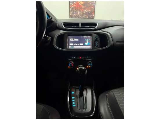 CHEVROLET-ONIX-2016