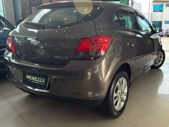 CHEVROLET-ONIX-1.4 MPFI LTZ 8V FLEX 4P MANUAL CHEVROLET-ONIX-2013