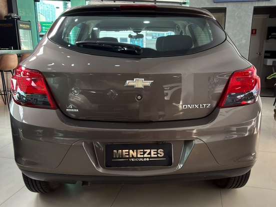 CHEVROLET-ONIX-1.4 MPFI LTZ 8V FLEX 4P MANUAL CHEVROLET-ONIX-2013