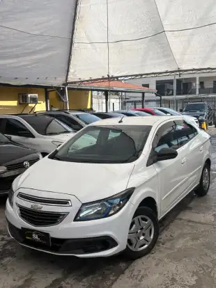 CHEVROLET-PRISMA-2014