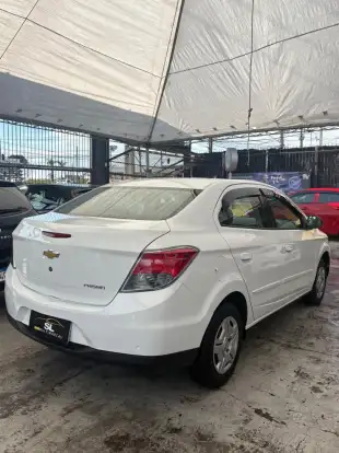 CHEVROLET-PRISMA-2014