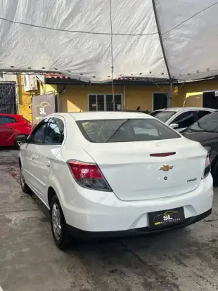 CHEVROLET-PRISMA-2014