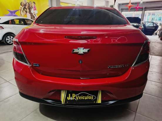 CHEVROLET-PRISMA-2013