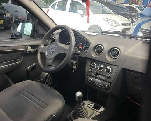 CHEVROLET-PRISMA-2007