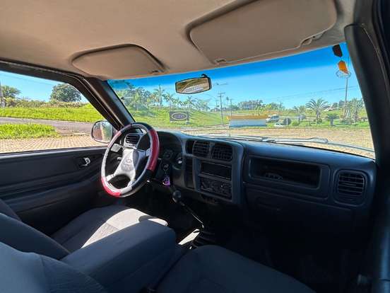 CHEVROLET-S10-2.4 ADVANTAGE 4X2 CD 8V FLEX 4P MANUAL CHEVROLET-S10-2011