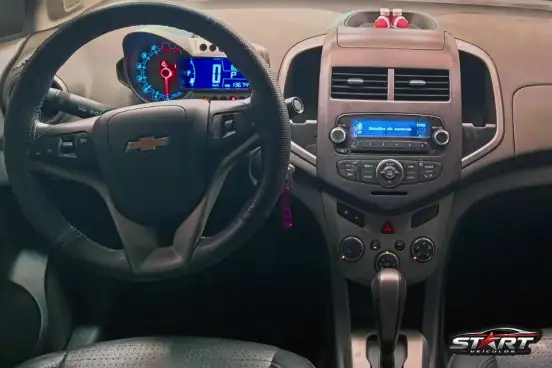 CHEVROLET-SONIC-2012