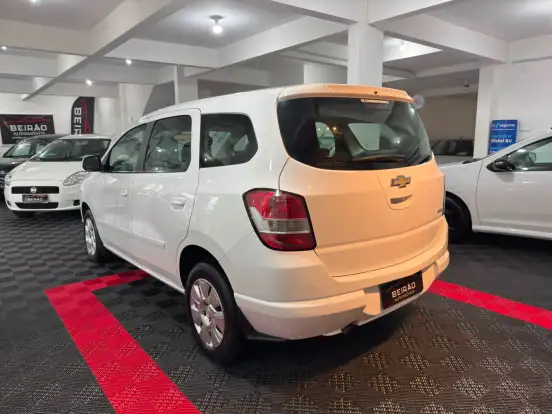 CHEVROLET-SPIN-2016