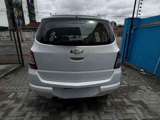 CHEVROLET-SPIN-1.8 LTZ 8V FLEX 4P AUTOMÁTICO CHEVROLET-SPIN-2014