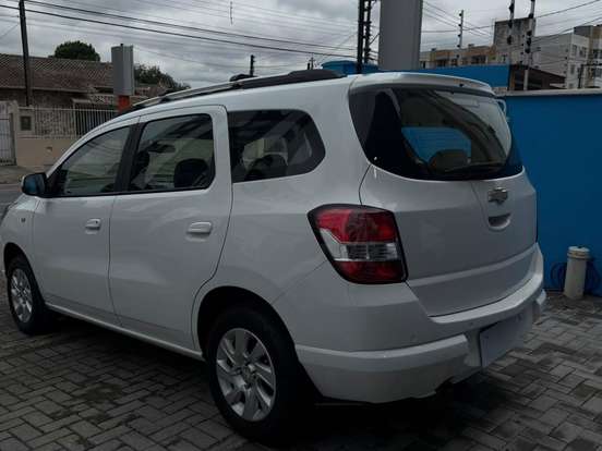 CHEVROLET-SPIN-1.8 LTZ 8V FLEX 4P AUTOMÁTICO CHEVROLET-SPIN-2014