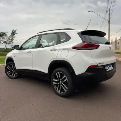 CHEVROLET-TRACKER-2025