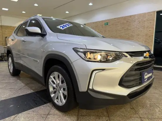 CHEVROLET-TRACKER-2020