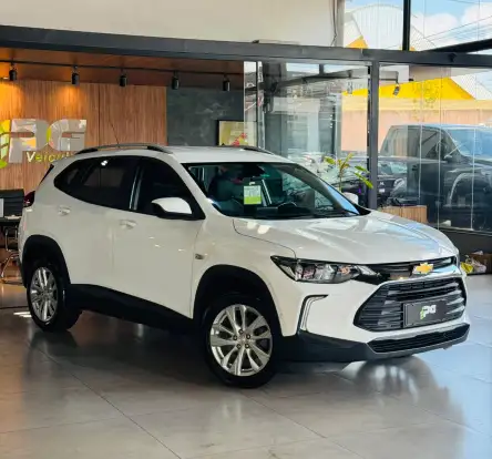 CHEVROLET-TRACKER-2020
