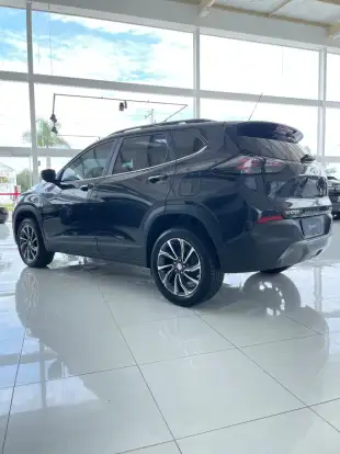 CHEVROLET-TRACKER-2025
