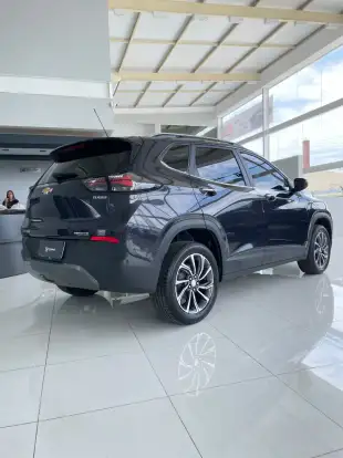 CHEVROLET-TRACKER-2025