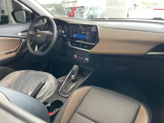 CHEVROLET-TRACKER-2025