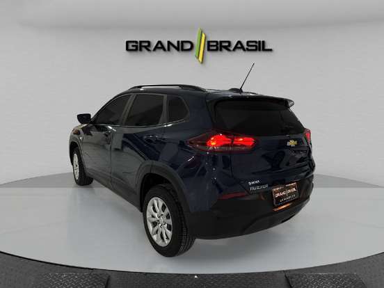 CHEVROLET-TRACKER-2024