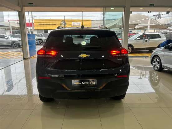 CHEVROLET-TRACKER-2024