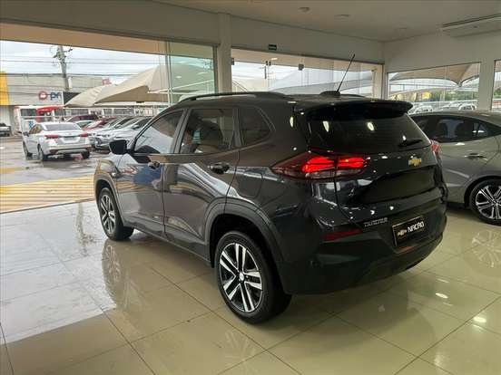 CHEVROLET-TRACKER-2024
