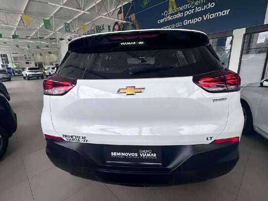 CHEVROLET-TRACKER-2022
