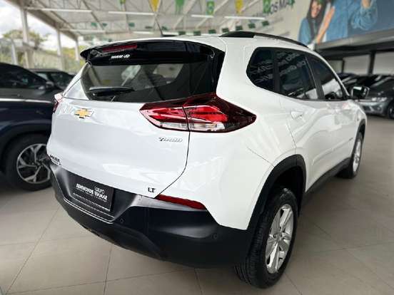 CHEVROLET-TRACKER-2022