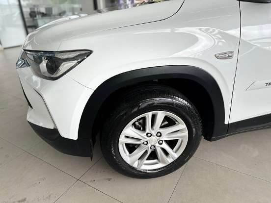 CHEVROLET-TRACKER-2022