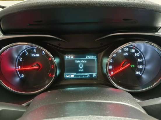 CHEVROLET-TRACKER-2023