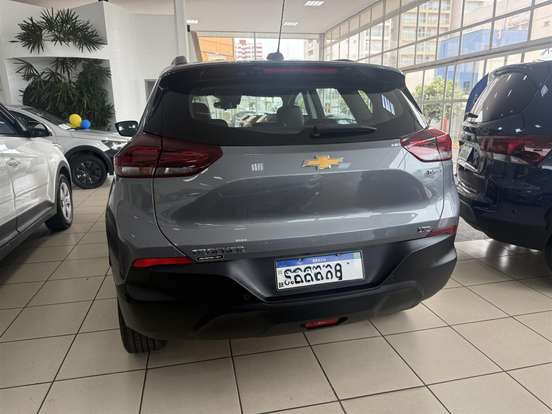 CHEVROLET-TRACKER-2022
